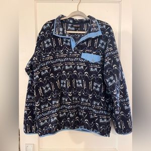 XL Patagonia Fleece - Navy and Blue
